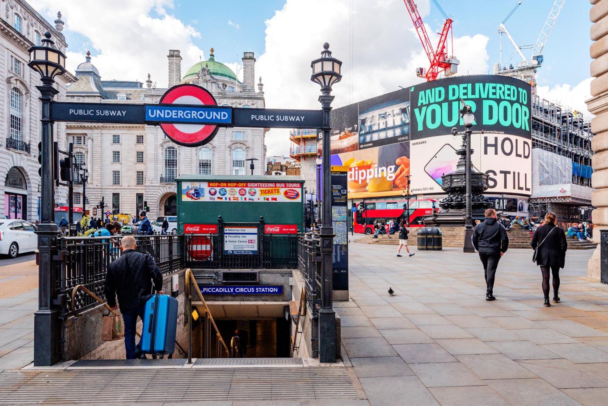 Welcome London Piccadilly Circus Zewnętrze zdjęcie
